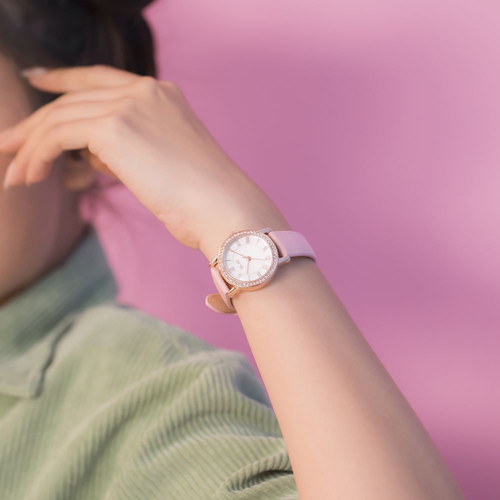 Đồng hồ ELIO Nắng Xuân 28 mm Nữ EL042-01