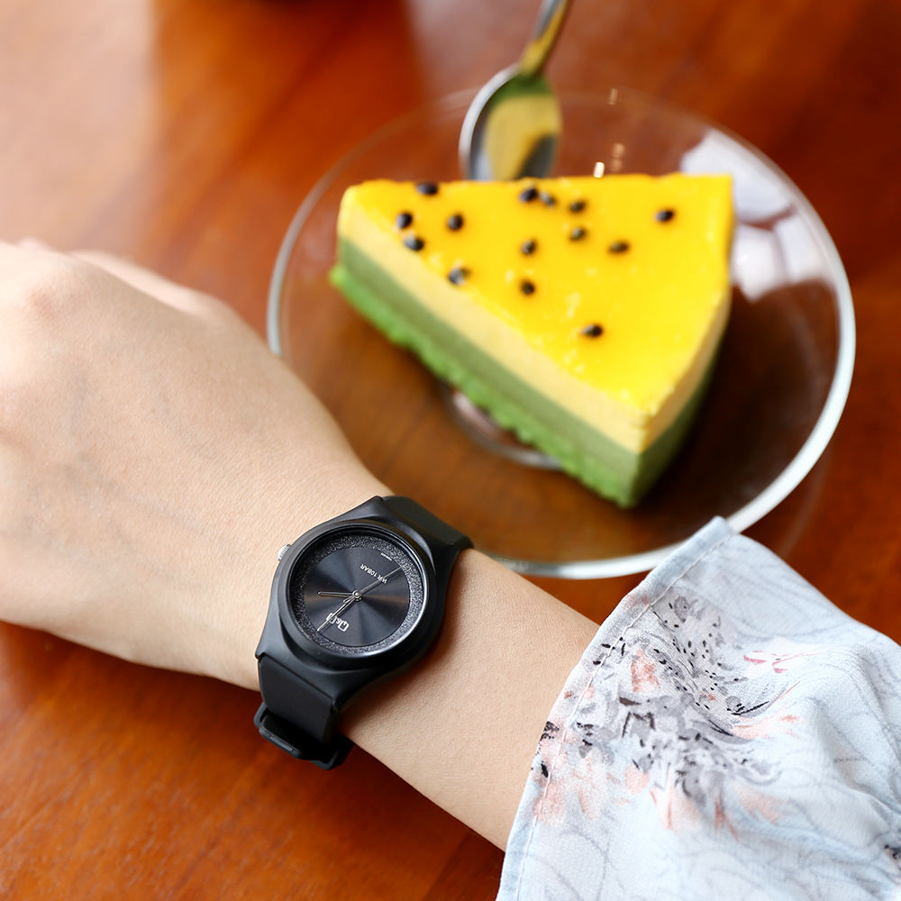 Đồng hồ Q&Q 34 mm Nữ VQ86J029Y