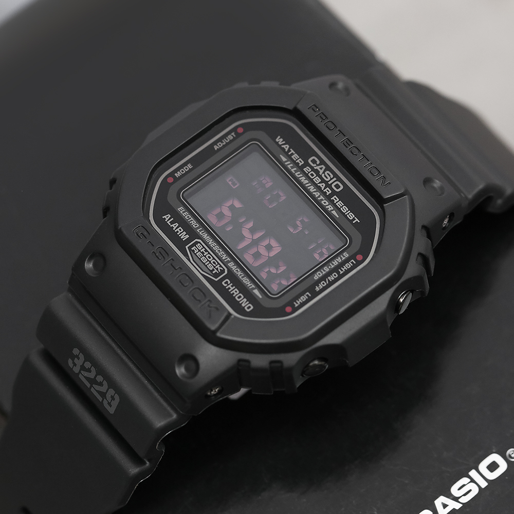 Đồng hồ G-SHOCK 5600 43.5 mm Nam DW-5600MS-1HDR
