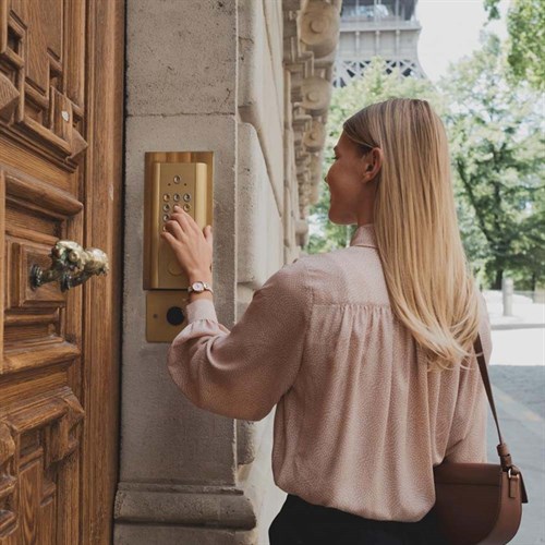 Đồng hồ ELLE 26 mm Nữ ELL21064 Màu Hồng