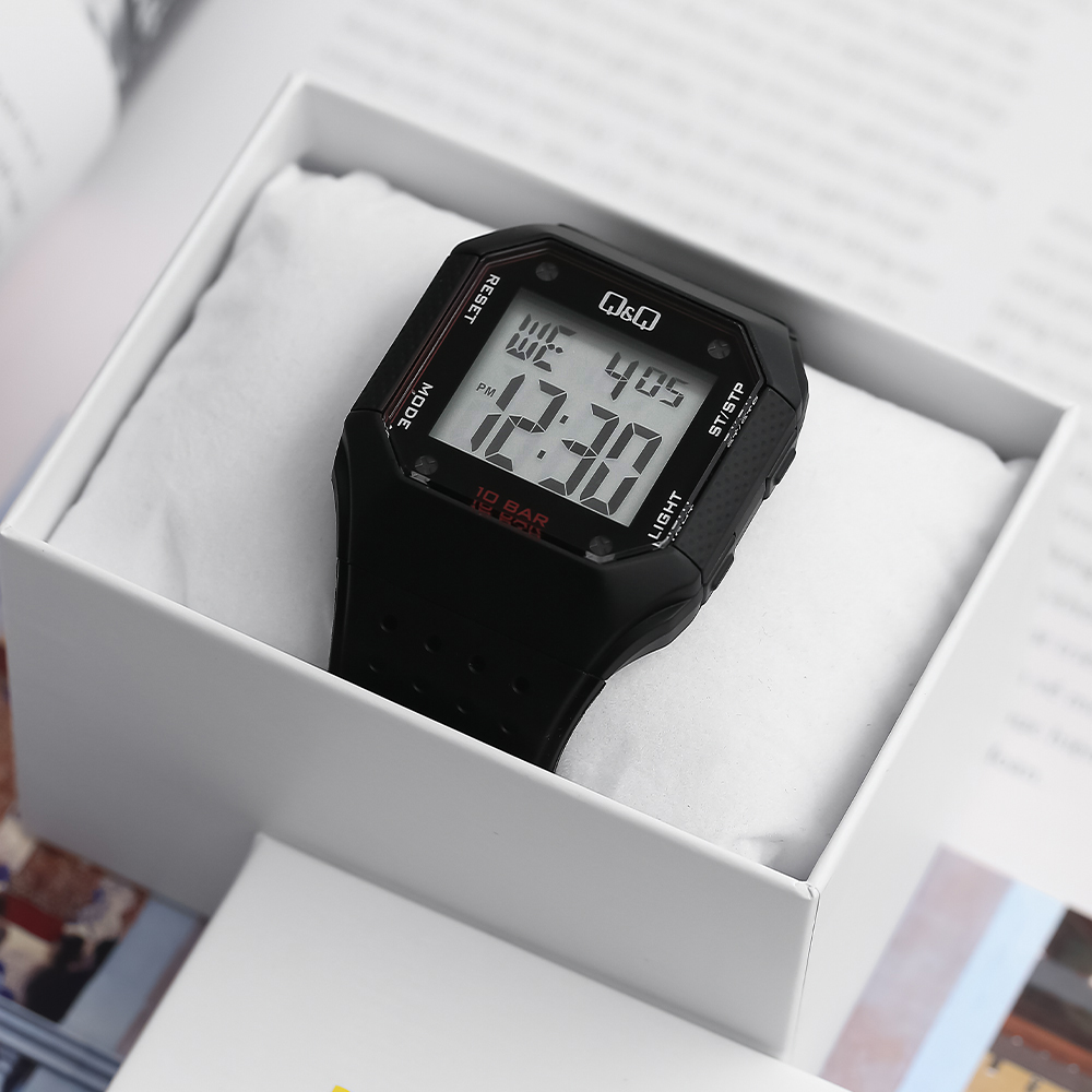 Đồng hồ Q&Q 42 mm Nam M158J002Y