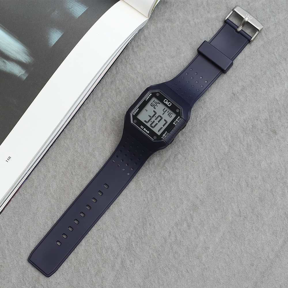 Đồng hồ Q&Q 42 mm Nam M158J007Y
