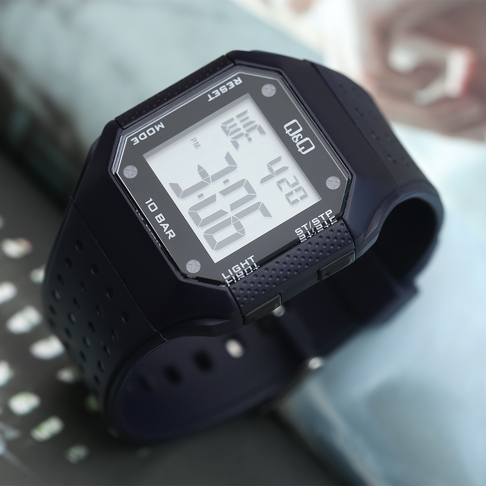 Đồng hồ Q&Q 42 mm Nam M158J007Y