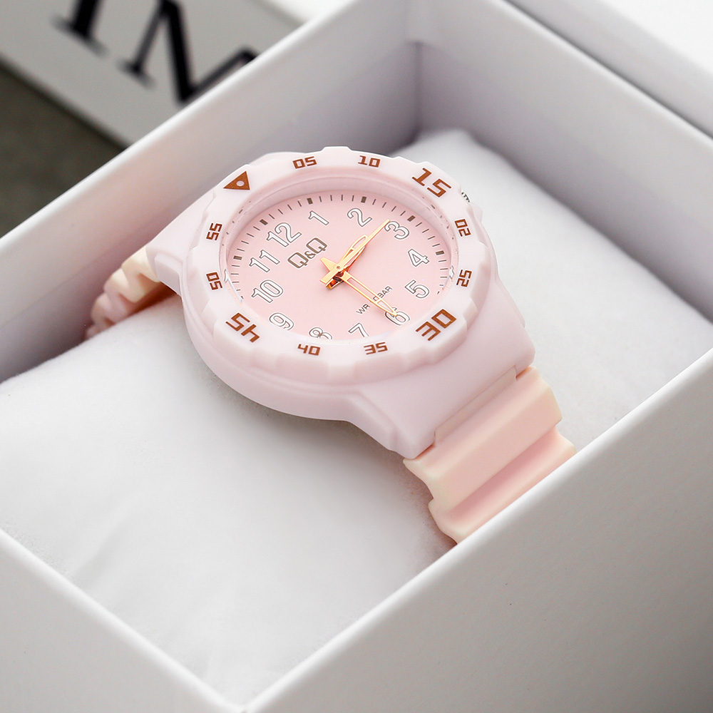 Đồng hồ Q&Q 33 mm Nữ VS13J010Y