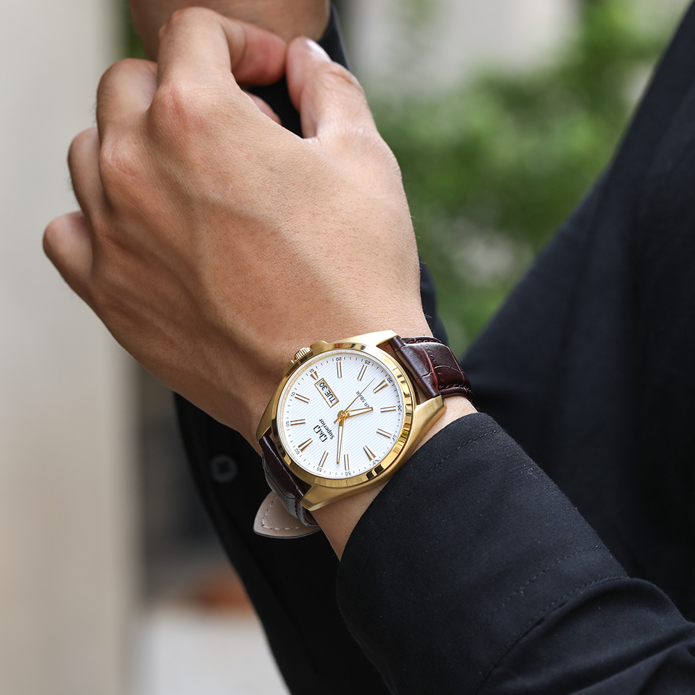 Đồng hồ Q&Q 40 mm Nam S284J101Y