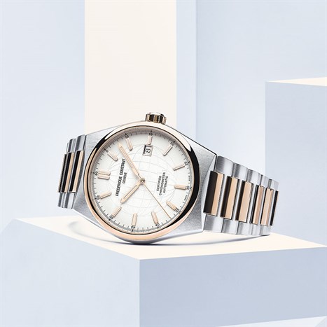 Đồng hồ FREDERIQUE CONSTANT Highlife 41 mm Nam FC-303V4NH2B Màu Bạc