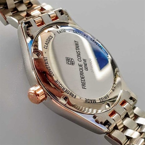 Đồng hồ FREDERIQUE CONSTANT Classics 40 mm Nam FC-303V5B2B Màu Bạc