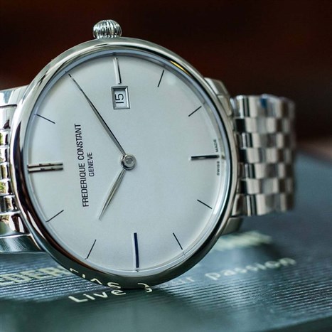 Đồng hồ FREDERIQUE CONSTANT Classics 40 mm Nam FC-306S4S6B2 Màu Bạc