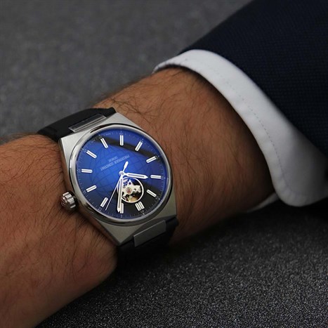 Đồng hồ FREDERIQUE CONSTANT Highlife 41 mm Nam FC-310N4NH6B Màu Bạc