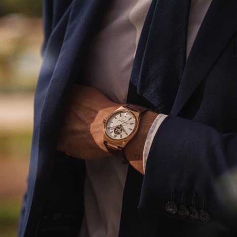 Đồng hồ FREDERIQUE CONSTANT Highlife 41 mm Nam FC-310V4NH4 Màu Nâu