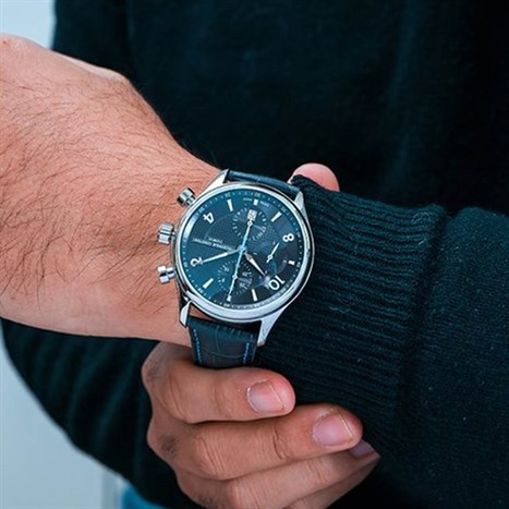 Đồng hồ FREDERIQUE CONSTANT Runabout 42 mm Nam FC-392RMG5B6 Màu Đen