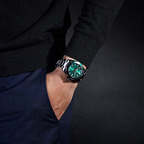 Đồng hồ CERTINA Aqua 43 mm Nam C032.407.11.091.00 Màu Bạc