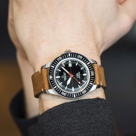 Đồng hồ CERTINA Heritage 42.8 mm Nam C036.407.16.050.00 Màu Nâu