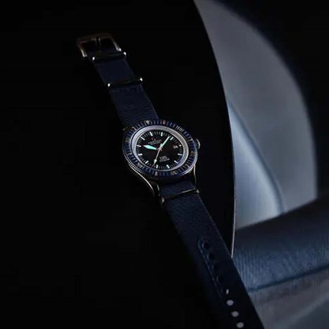 Đồng hồ CERTINA Heritage 42.8 mm Nam C036.407.18.040.00 Màu Xanh Dương