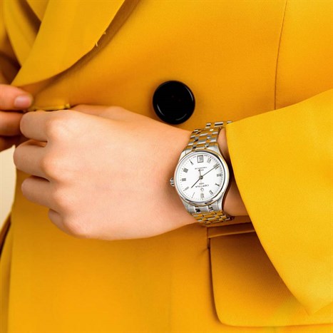 Đồng hồ CERTINA Urban 31.5 mm Nữ C033.207.11.013.00 Màu Bạc