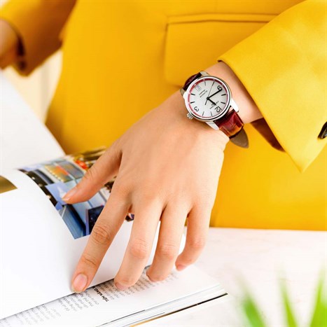 Đồng hồ CERTINA Urban 33 mm Nữ C034.210.16.427.00 Màu Đỏ