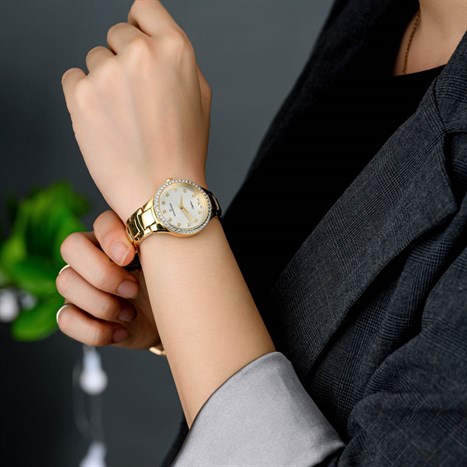 Đồng hồ CANDINO 30 mm Nữ C4697/2 Màu Vàng