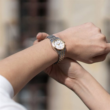 Đồng hồ CANDINO 28.5 mm Nữ C4704/1 Màu Bạc