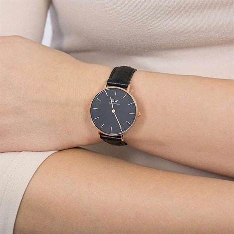 Đồng hồ DANIEL WELLINGTON 32 mm Nữ DW00100167 Màu Đen