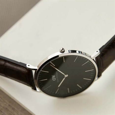 Đồng hồ DANIEL WELLINGTON 40 mm Nam DW00100134 Màu Nâu