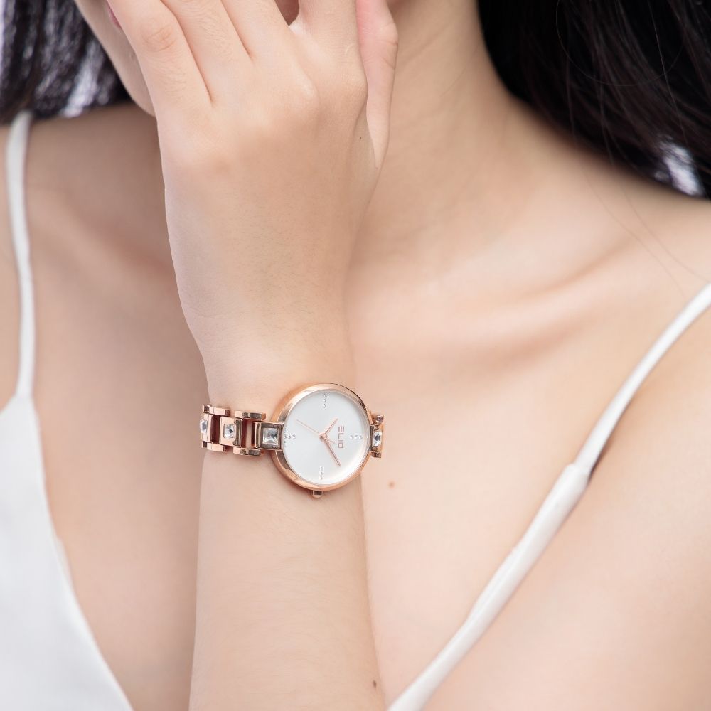 Đường kính mặt 32 mm