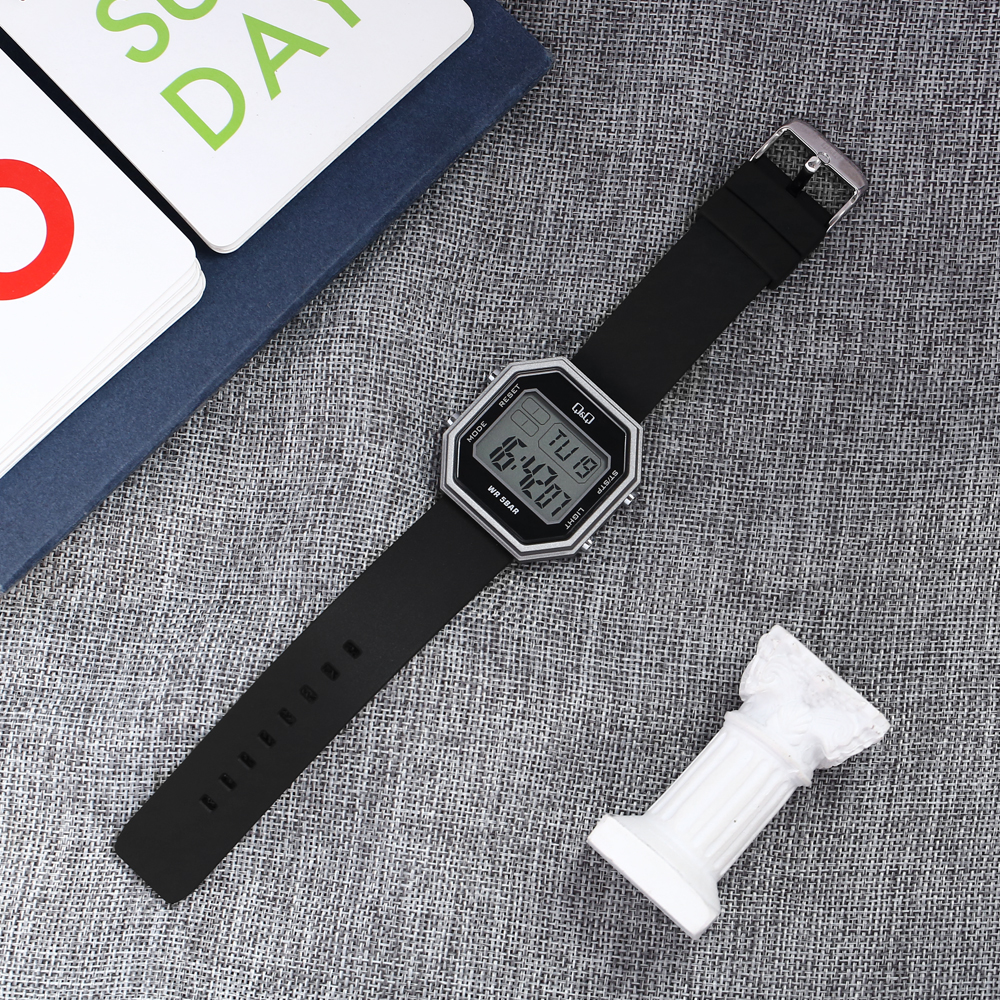 Đồng hồ Q&Q 47 mm Nam M206J003Y