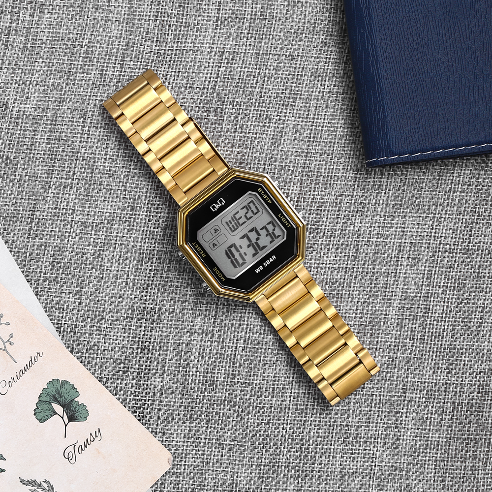 Đồng hồ Q&Q 42 mm Nam M206J007Y