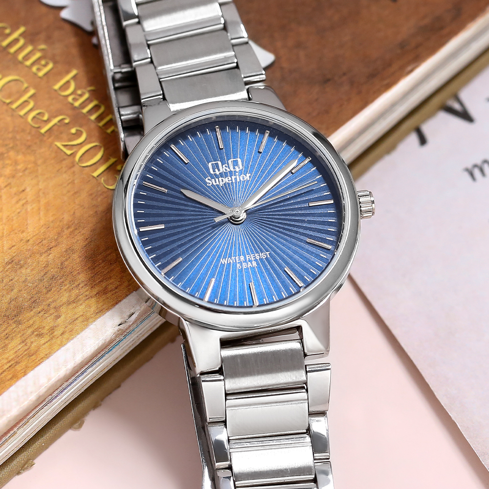 Đồng hồ Q&Q 30 mm Nữ S283J202Y