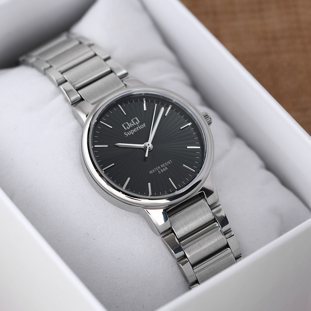 Đồng hồ Q&Q 30 mm Nữ S283J212Y