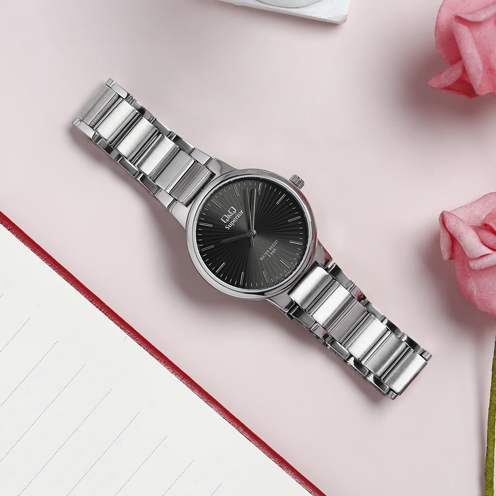 Đồng hồ Q&Q 30 mm Nữ S283J212Y