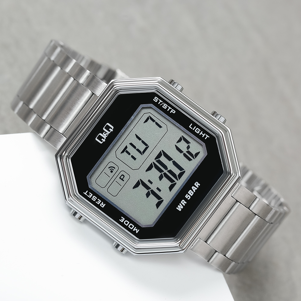 Đồng hồ Q&Q 42 mm Nam M206J006Y