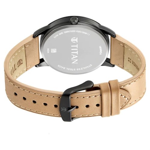 Đồng hồ TITAN 42 mm Nam 1806NL04 Màu Kem