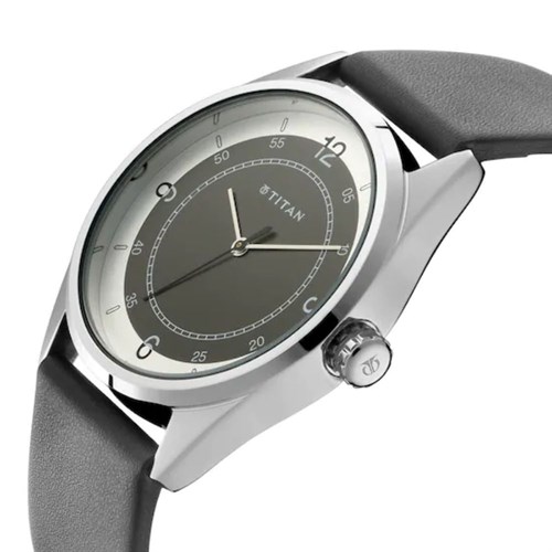 Đồng hồ TITAN 33 mm Nam 1729SL04 Màu Đen