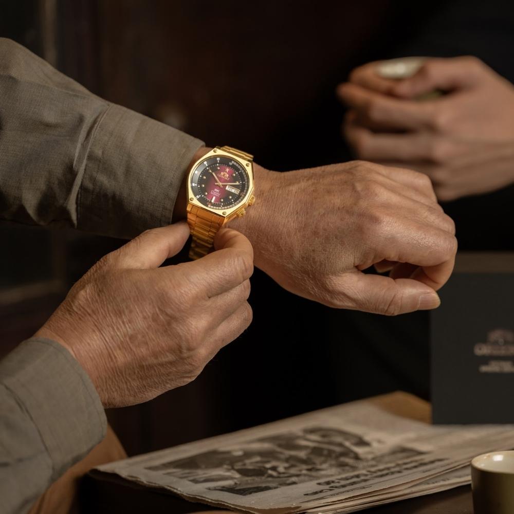 Đồng hồ ORIENT SK 41.7 mm Nam RA-AA0B04R19B