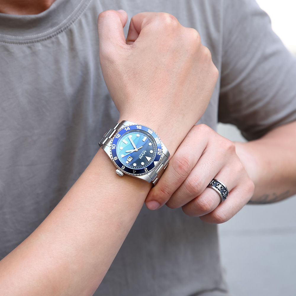 Đồng hồ MVW 43 mm Nam MS077-01