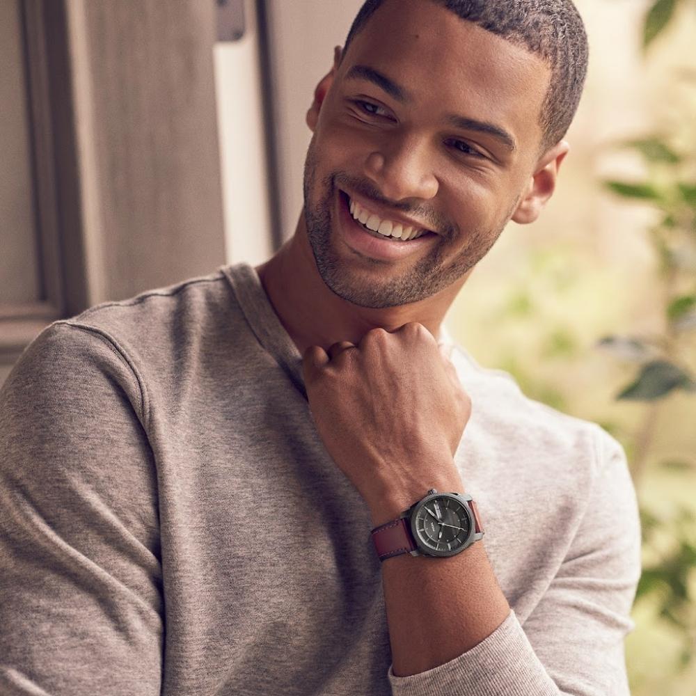 Đồng hồ FOSSIL 42 mm Nam FS5900