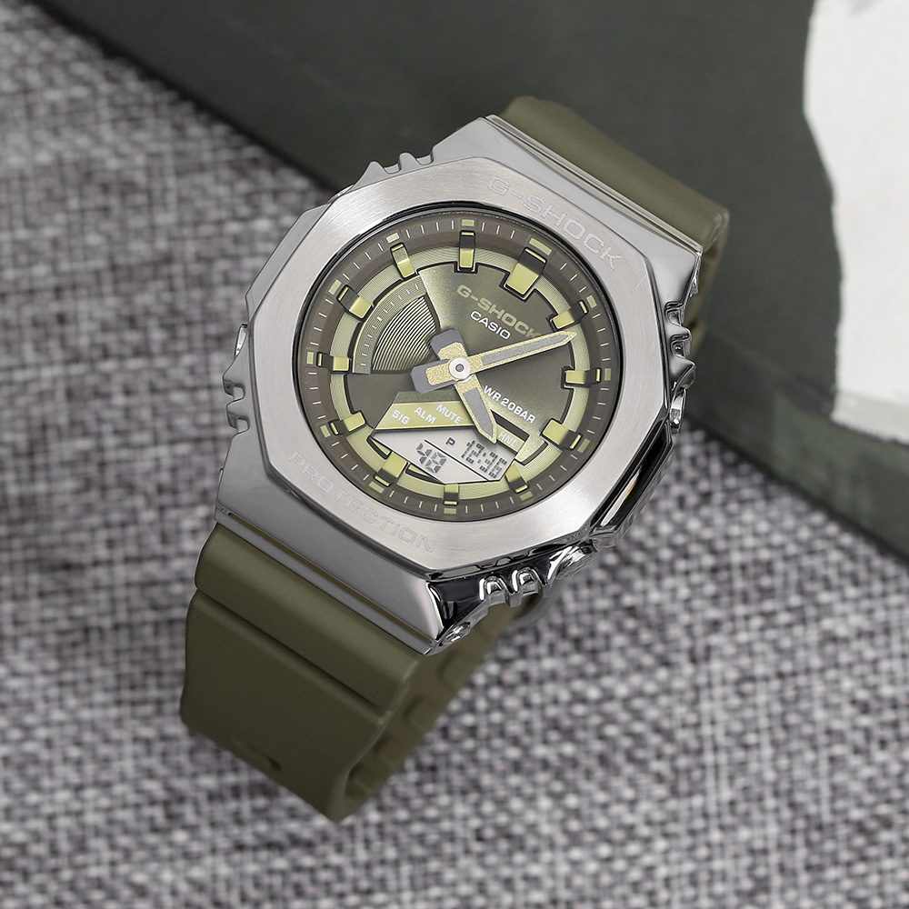 Đồng hồ G-SHOCK 2100 40.4 mm Nữ GM-S2100-3ADR