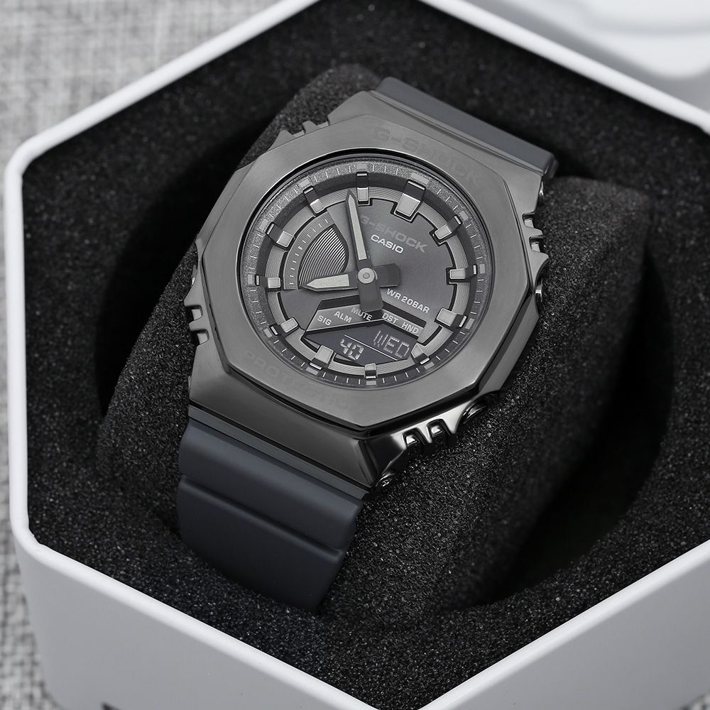 Đồng hồ G-SHOCK 2100 40.4 mm Nữ GM-S2100B-8ADR