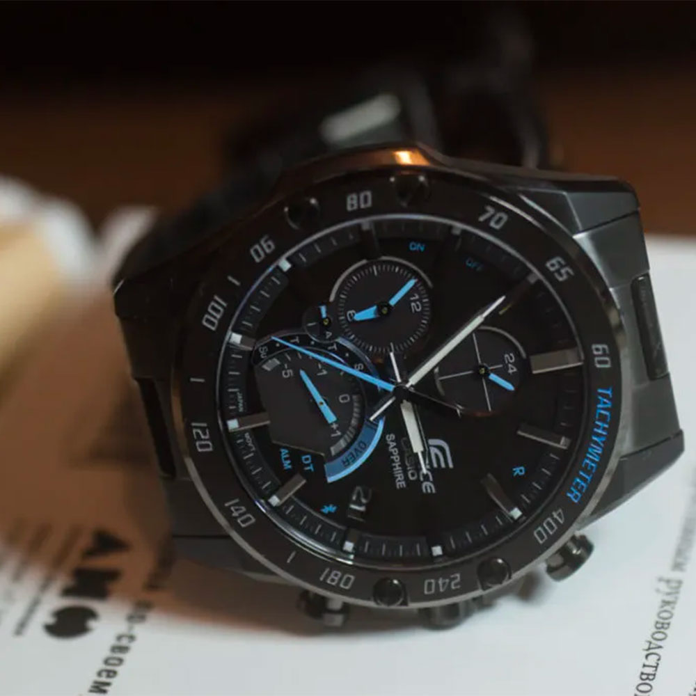 Đồng hồ EDIFICE CASIO 45.6 mm Nam EQB-1000XDC-1ADR