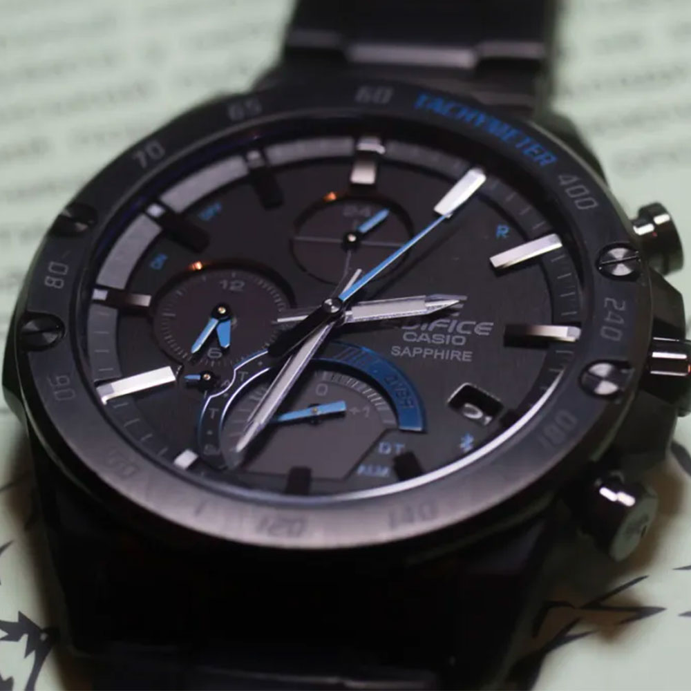 Đồng hồ EDIFICE CASIO 45.6 mm Nam EQB-1000XDC-1ADR