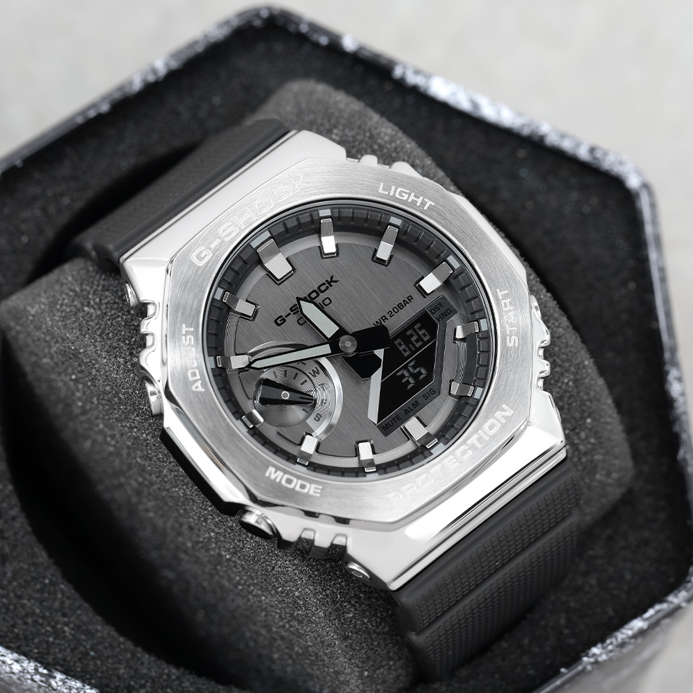 Đồng hồ G-SHOCK 2100 45.4 mm Nam GM-2100-1ADR