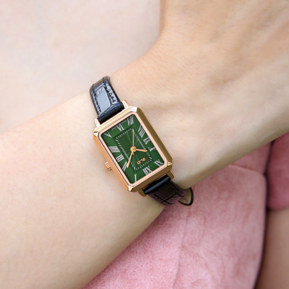 Đồng hồ ELIO Xmas 20.5 x 34 mm Nữ EL090-02