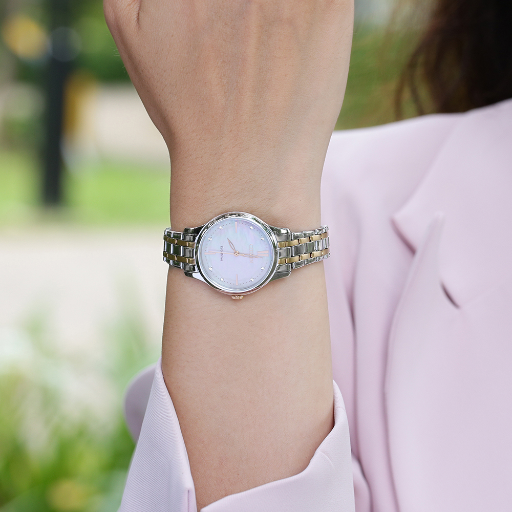 Đồng hồ CITIZEN 30.5 mm Nữ EM0896-89Y