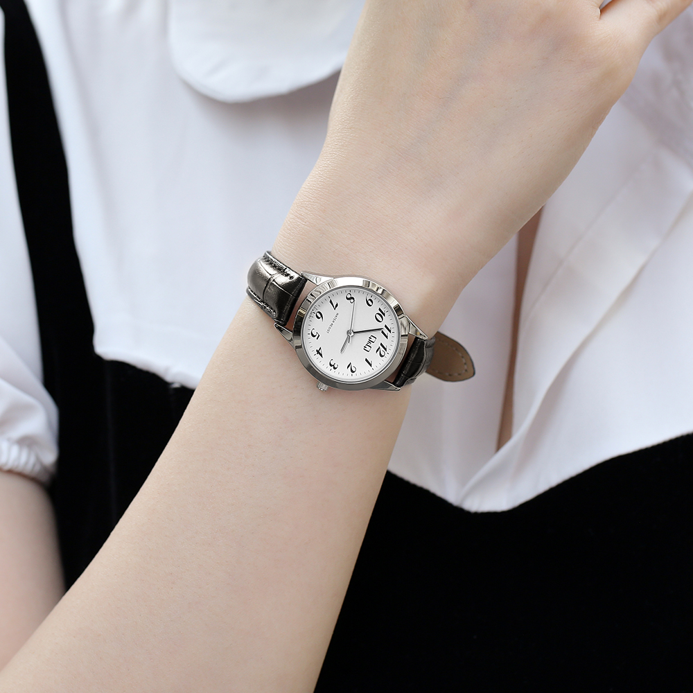 Đồng hồ Q&Q 30 mm Nữ C01A-007PY