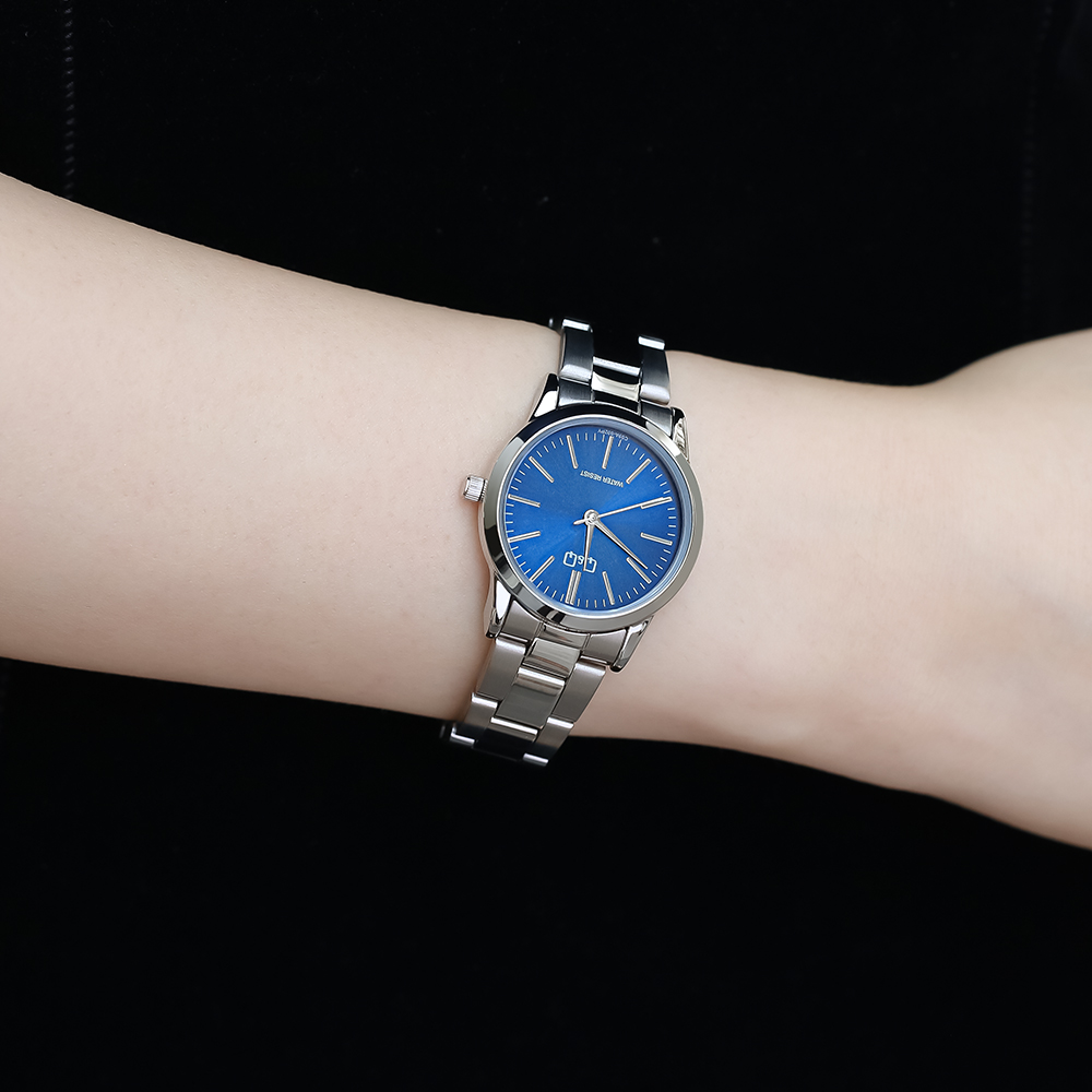 Đồng hồ Q&Q 30 mm Nữ C09A-002PY