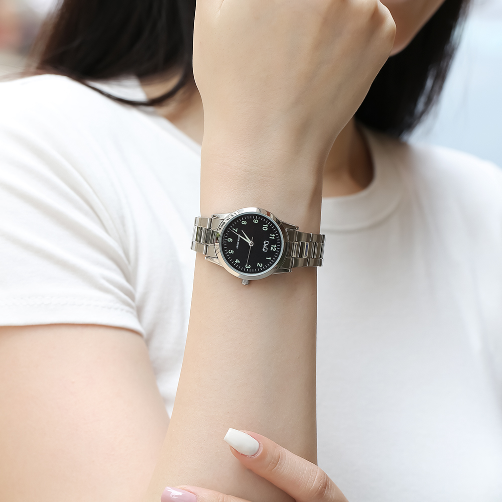 Đồng hồ Q&Q 30 mm Nữ C09A-005PY