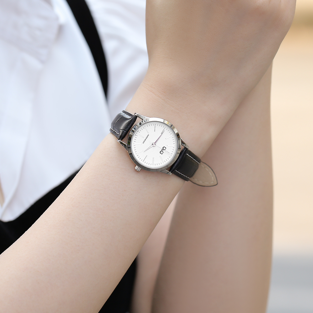 Đồng hồ Q&Q 30 mm Nữ C09A-013PY