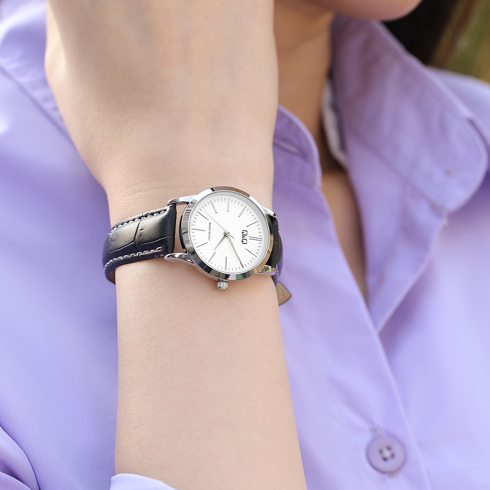 Đồng hồ Q&Q 30 mm Nữ C09A-013PY