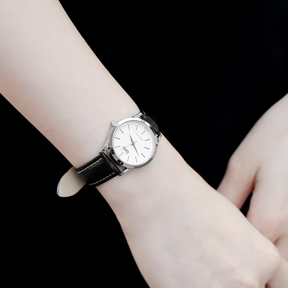 Đồng hồ Q&Q 30 mm Nữ C11A-013PY