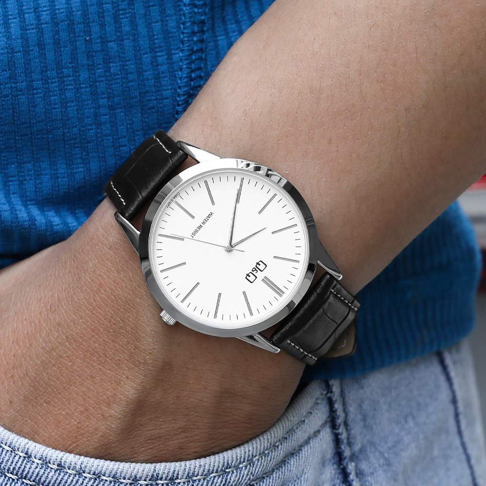 Đồng hồ Q&Q 40 mm Nam C08A-010PY